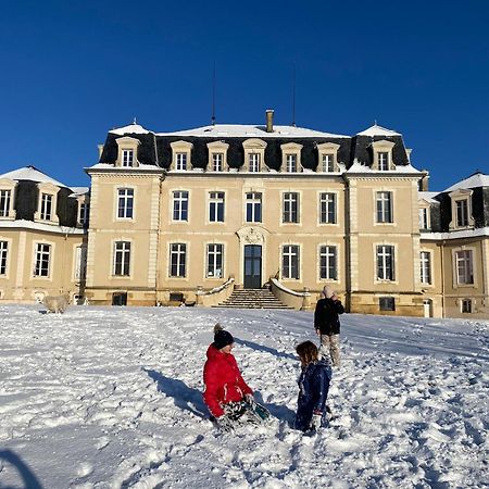 Chambre Romantique Dans Le Chateau De La Bouchatte Chazemais Zewnętrze zdjęcie