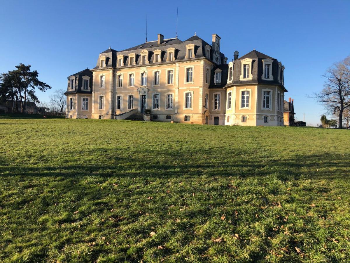 Chambre Romantique Dans Le Chateau De La Bouchatte Chazemais Zewnętrze zdjęcie